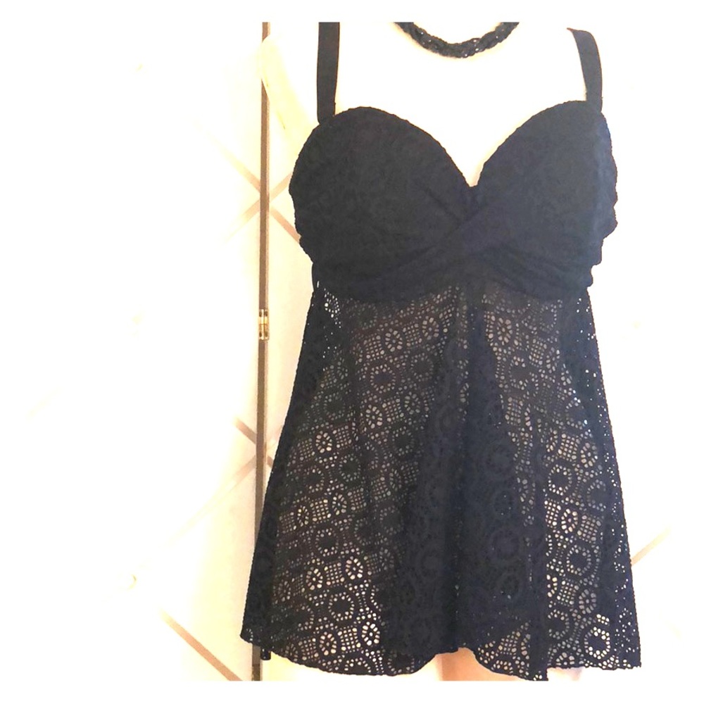 Black Full Busted Ruffle Twist Bandeau Tankini Top